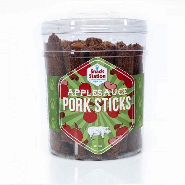 This & That station gâterie bâtonnet de porc et sauce aux pommes