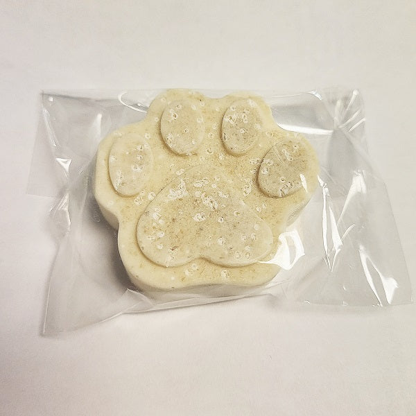 Barre de savon pour chien lavande, coco, avoine- Savonnerie Petits Trésors - La boite à Penny